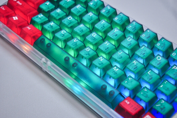 Imagen de teclado transparente